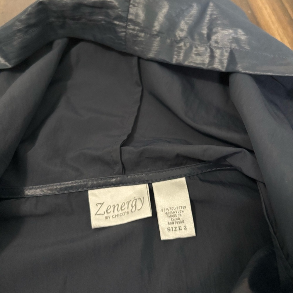 Zynergy by Chico’s Sz Blue Golf Jacket Hooded Zip Up Pockets Athletic Preppy - Picture 7 of 8